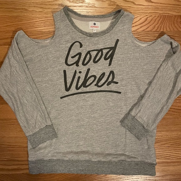 [1] SUNDRY Good Vibes Grey Cold Shoulder Sweatshirt - Picture 3 of 6